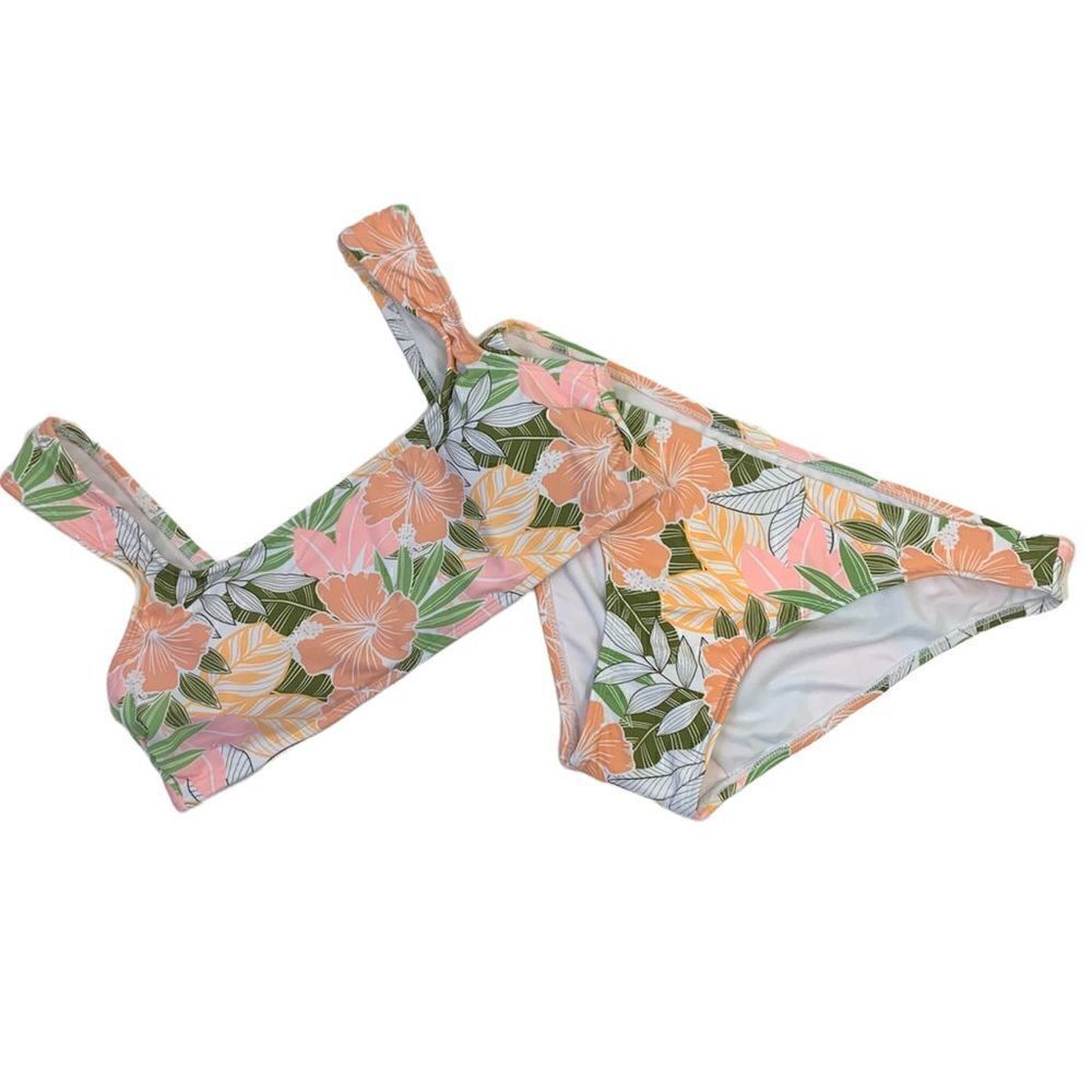 Xhilaration NWOT Floral Multicolor Two Piece Swimsuit Size XL